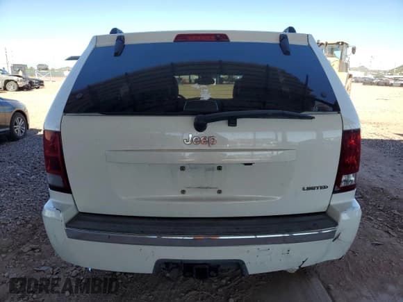 ✅ 2005 Jeep Grand Cherokee Limited • VIN: 1J8HS58N55C554384 • Lot: 82655555. Wystawiony na Copart z przebiegiem 160 243 mil. Bezpłatny archiwum sprzedaży aukcyjnych z USA i szczegółowy raport historii pojazdu na DreamBid. Zdjęcie 6.