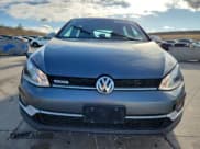 ✅ 2017 Volkswagen Golf S • VIN: 3VWH17AU2HM516750 • Лот: 93112945. Опубликован ранее на Copart с пробегом 110 388 миль. Бесплатный доступ к архиву аукционных продаж из США и подробный отчёт об истории автомобиля на DreamBid. Изображение 5.