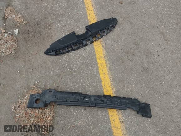 2018 Hyundai Elantra Limited с VIN 5NPD84LF3JH218925, выставлен на аукционе IAAI как лот 42542665 с пробегом 147 774 миль миль и . История ставок и продаж доступна на DreamBid. Изображение 12.