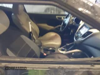 ✅ 2012 Hyundai Veloster w/Gray Int • VIN: KMHTC6ADXCU057467 • Lot: 41217184. Wystawiony na IAAI z przebiegiem 194 602 mil. Bezpłatny archiwum sprzedaży aukcyjnych z USA i szczegółowy raport historii pojazdu na DreamBid. Zdjęcie 5.