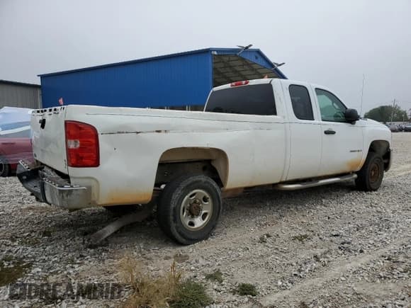 ✅ 2008 Chevrolet Silverado 2500HD Work Truck • VIN: 1GCHK29K18E116738 • Лот: 72018075. Опубликован ранее на Copart с пробегом 185 031 миль. Бесплатный доступ к архиву аукционных продаж из США и подробный отчёт об истории автомобиля на DreamBid. Изображение 3.