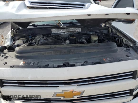 ✅ 2017 Chevrolet Silverado 2500HD LT • VIN: 1GC1KVEY8HF241842 • Lot: 60222555. Wystawiony na Copart z przebiegiem 132 131 mil. Bezpłatny archiwum sprzedaży aukcyjnych z USA i szczegółowy raport historii pojazdu na DreamBid. Zdjęcie 11.