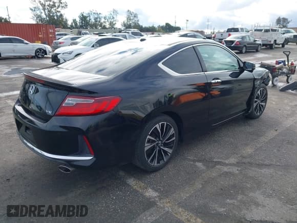 ✅ 2017 Honda Accord EX-L • VIN: 1HGCT2B80HA007055 • Лот: 43720300. Опубликован ранее на IAAI с пробегом 123 003 миль. Бесплатный доступ к архиву аукционных продаж из США и подробный отчёт об истории автомобиля на DreamBid. Изображение 4.