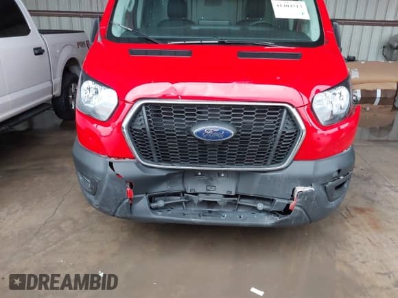 ✅ 2023 Ford Transit Cargo • VIN: 1FTYE1Y88PKB92609 • Lot: 41404513. Wystawiony na IAAI z przebiegiem 12 891 mil. Bezpłatny archiwum sprzedaży aukcyjnych z USA i szczegółowy raport historii pojazdu na DreamBid. Zdjęcie 6.