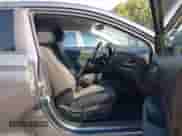 2019 Hyundai Accent SE z VIN 3KPC24A30KE042430, wystawiony jako IAAI lot #43204391 z przebiegiem 94 110 mil mil oraz . Historia ofert i sprzedaży dostępna na DreamBid. Obrazek 5.