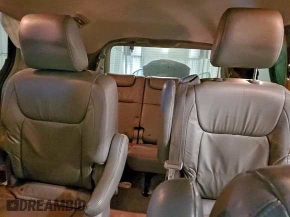 ✅ 2010 Toyota Sienna XLE • VIN: 5TDYK4CC3AS314461 • Lot: 93395775. Listed on Copart with 217,250 mi. Free auction sales archive from the USA and detailed vehicle history report at DreamBid. Image 10.