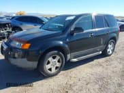 ✅ 2004 Saturn VUE V6 • VIN: 5GZCZ63474S815177 • Lot: 43552703. Wystawiony na IAAI z przebiegiem 157 394 mil. Bezpłatny archiwum sprzedaży aukcyjnych z USA i szczegółowy raport historii pojazdu na DreamBid. Zdjęcie 2.