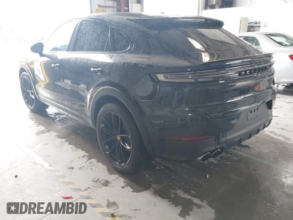 ✅ 2024 Porsche Cayenne • VIN: WP1BA2AY3RDA52863 • Lot: 42317622. Listed on IAAI with Not provided. Free auction sales archive from the USA and detailed vehicle history report at DreamBid. Image 3.