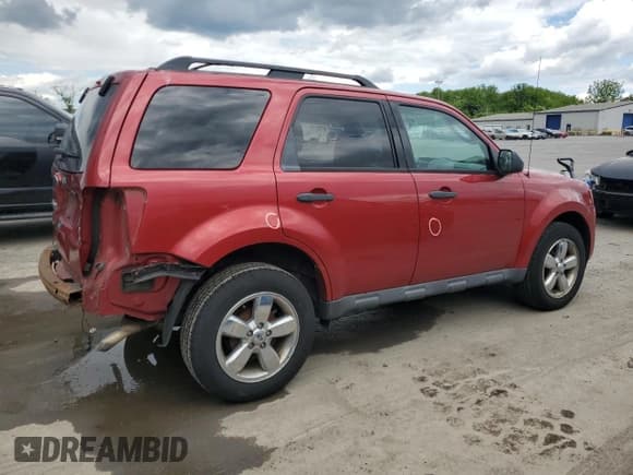 ✅ 2012 Ford Escape XLT • VIN: 1FMCU9DG6CKB87150 • Lot: 58037095. Wystawiony na Copart z przebiegiem 136 710 mil. Bezpłatny archiwum sprzedaży aukcyjnych z USA i szczegółowy raport historii pojazdu na DreamBid. Zdjęcie 3.