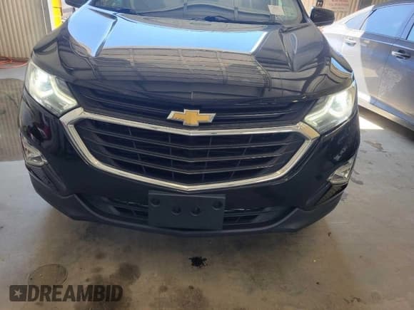 ✅ 2020 Chevrolet Equinox LT • VIN: 2GNAXJEV5L6233921 • Лот: 42035230. Опубликован ранее на IAAI с пробегом 64 667 миль. Бесплатный доступ к архиву аукционных продаж из США и подробный отчёт об истории автомобиля на DreamBid. Изображение 1.