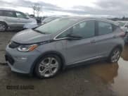 ✅ 2020 Chevrolet Bolt EV LT • VIN: 1G1FY6S03L4131528 • Lot: 44436975. Wystawiony na Copart z przebiegiem 56 425 mil. Bezpłatny archiwum sprzedaży aukcyjnych z USA i szczegółowy raport historii pojazdu na DreamBid. Zdjęcie 1.