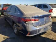 ✅ 2019 Hyundai Sonata SEL • VIN: 5NPE34AF7KH784352 • Лот: 61135322. Опубликован ранее на Copart с пробегом Не указан. Бесплатный доступ к архиву аукционных продаж из США и подробный отчёт об истории автомобиля на DreamBid. Изображение 3.