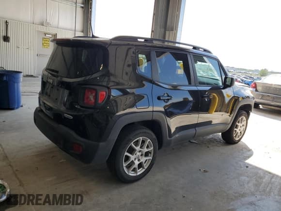 ✅ 2022 Jeep Renegade Latitude • VIN: ZACNJDB18NPN73453 • Лот: 68222145. Опубликован ранее на Copart с пробегом 32 988 миль. Бесплатный доступ к архиву аукционных продаж из США и подробный отчёт об истории автомобиля на DreamBid. Изображение 3.
