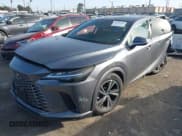 ✅ 2023 Lexus RX 350 • VIN: 2T2BAMBAXPC001221 • Лот: 41266016. Опубликован ранее на IAAI с пробегом 18 978 миль. Бесплатный доступ к архиву аукционных продаж из США и подробный отчёт об истории автомобиля на DreamBid. Изображение 17.