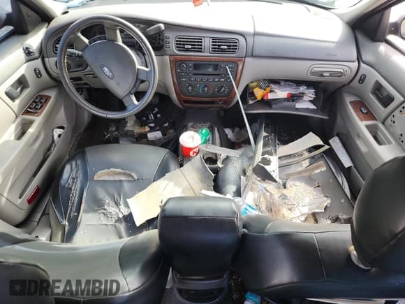 ✅ 2005 Ford Taurus SEL • VIN: 1FAFP56205A256366 • Lot: 82181185. Listed on Copart with Not provided. Free auction sales archive from the USA and detailed vehicle history report at DreamBid. Image 8.