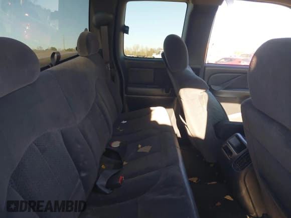 ✅ 2002 Chevrolet Silverado 1500 LT • VIN: 2GCEK19T221140254 • Lot: 41320681. Listed on IAAI with 189,515 mi. Free auction sales archive from the USA and detailed vehicle history report at DreamBid. Image 8.