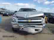 2012 Chevrolet Silverado 1500 LT with VIN 1GCRKSE01CZ271719, listed as a Copart auction lot 88453695 with 139,300 mi miles and Salvage title. Bid and sale history available at DreamBid. Image 5.