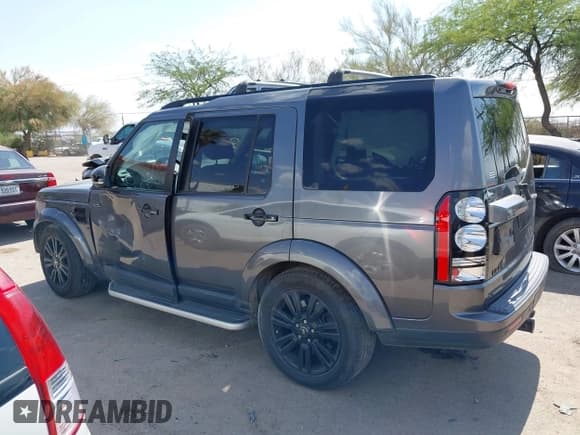 ✅ 2016 Land Rover LR4 HSE • VIN: SALAG2V69GA798651 • Лот: 42620768. Опубликован ранее на IAAI с пробегом 132 790 миль. Бесплатный доступ к архиву аукционных продаж из США и подробный отчёт об истории автомобиля на DreamBid. Изображение 14.