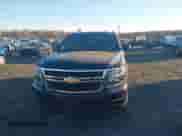 2018 Chevrolet Tahoe LT z VIN 1GNSKBKC7JR377564, wystawiony jako IAAI lot #43575752 z przebiegiem 153 789 mil mil oraz . Historia ofert i sprzedaży dostępna na DreamBid. Obrazek 12.