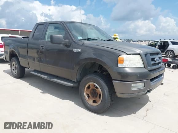✅ 2005 Ford F-150 STX • VIN: 1FTRX14W65NA70099 • Lot: 42738339. Listed on IAAI with 176,222 mi. Free auction sales archive from the USA and detailed vehicle history report at DreamBid. Image 1.