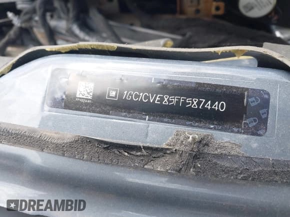 ✅ 2015 Chevrolet Silverado 2500HD LT • VIN: 1GC1CVE85FF587440 • Lot: 42545643. Listed on IAAI with Not provided. Free auction sales archive from the USA and detailed vehicle history report at DreamBid. Image 9.