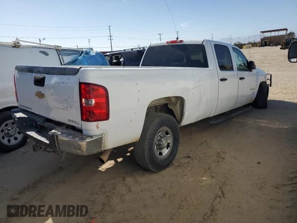 ✅ 2009 Chevrolet Silverado 2500HD Work Truck • VIN: 1GCHC43K09F167712 • Лот: 52971865. Опубликован ранее на Copart с пробегом Не указан. Бесплатный доступ к архиву аукционных продаж из США и подробный отчёт об истории автомобиля на DreamBid. Изображение 3.
