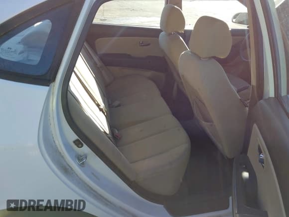 ✅ 2010 Hyundai Elantra SE • VIN: KMHDU4AD9AU977464 • Lot: 43478148. Listed on IAAI with 184,674 mi. Free auction sales archive from the USA and detailed vehicle history report at DreamBid. Image 8.