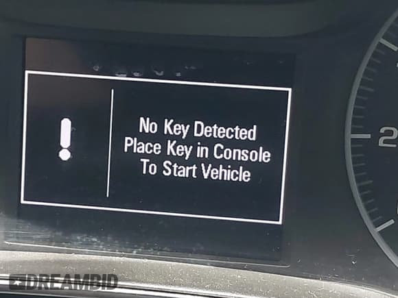 ✅ 2019 Chevrolet Cruze LT • VIN: 1G1BE5SM9K7118039 • Lot: 43106145. Listed on IAAI with Not provided. Free auction sales archive from the USA and detailed vehicle history report at DreamBid. Image 14.