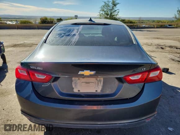 2017 Chevrolet Malibu LT z VIN 1G1ZE5ST5HF196127, wystawiony jako Copart lot #84267775 z przebiegiem 128 036 mil mil oraz Szkoda całkowita • Salvage title. Historia ofert i sprzedaży dostępna na DreamBid. Obrazek 6.