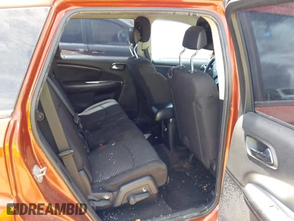 ✅ 2014 Dodge Journey American Value • VIN: 3C4PDCAB5ET152564 • Lot: 42864372. Listed on IAAI with 173,910 mi. Free auction sales archive from the USA and detailed vehicle history report at DreamBid. Image 8.