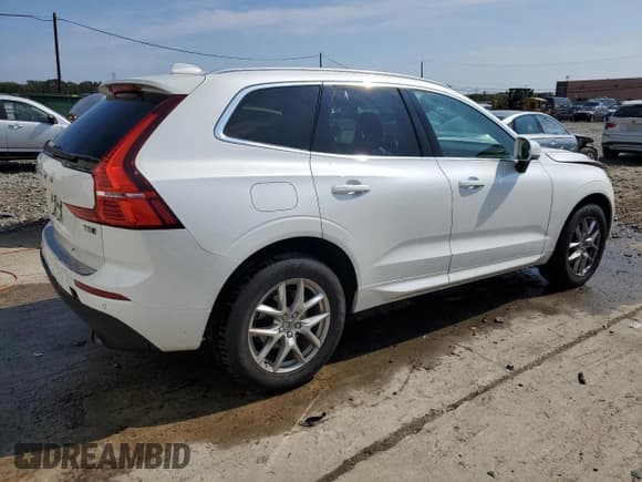 ✅ 2021 Volvo XC60 Momentum • VIN: YV4102RKXM1868900 • Лот: 82135605. Опубликован ранее на Copart с пробегом 44 436 миль. Бесплатный доступ к архиву аукционных продаж из США и подробный отчёт об истории автомобиля на DreamBid. Изображение 3.