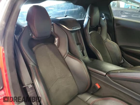 ✅ 2020 Chevrolet Corvette 3LT • VIN: 1G1Y82D40L5111569 • Лот: 69216285. Опубликован ранее на Copart с пробегом 21 502 миль. Бесплатный доступ к архиву аукционных продаж из США и подробный отчёт об истории автомобиля на DreamBid. Изображение 10.