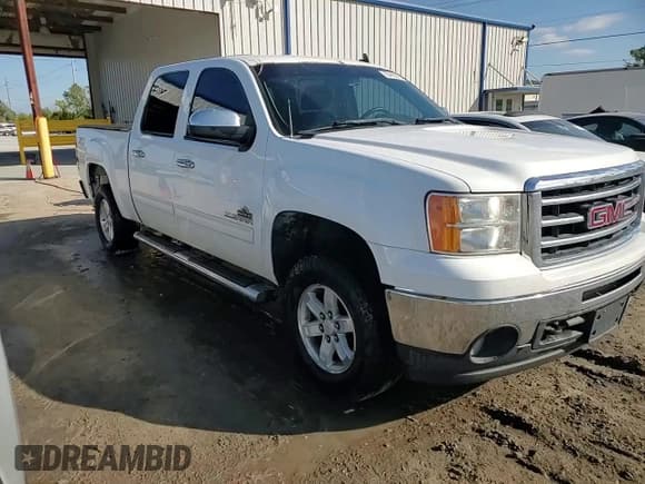 ✅ 2013 GMC Sierra 1500 SLE • VIN: 3GTP2VE74DG331919 • Лот: 90463675. Опубликован ранее на Copart с пробегом 166 318 миль. Бесплатный доступ к архиву аукционных продаж из США и подробный отчёт об истории автомобиля на DreamBid. Изображение 13.