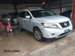 ✅ 2014 Nissan Pathfinder SL • VIN: 5N1AR2MMXEC643184 • Lot: 43767045. Listed on IAAI with 101,687 mi. Free auction sales archive from the USA and detailed vehicle history report at DreamBid. Image 1.