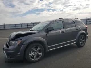 ✅ 2015 Dodge Journey Crossroad • VIN: 3C4PDCGGXFT687085 • Lot: 91206575. Listed on Copart with 109,502 mi. Free auction sales archive from the USA and detailed vehicle history report at DreamBid. Image 1.