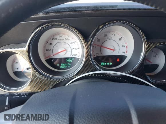 ✅ 2014 Dodge Challenger R/T • VIN: 2C3CDYBT3EH105291 • Лот: 80758835. Опубликован ранее на Copart с пробегом 85 047 миль. Бесплатный доступ к архиву аукционных продаж из США и подробный отчёт об истории автомобиля на DreamBid. Изображение 9.