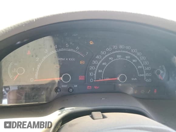 ✅ 2005 Lincoln LS Luxury • VIN: 1LNHM86S95Y644518 • Lot: 76073824. Wystawiony na Copart z przebiegiem Nie podano. Bezpłatny archiwum sprzedaży aukcyjnych z USA i szczegółowy raport historii pojazdu na DreamBid. Zdjęcie 9.