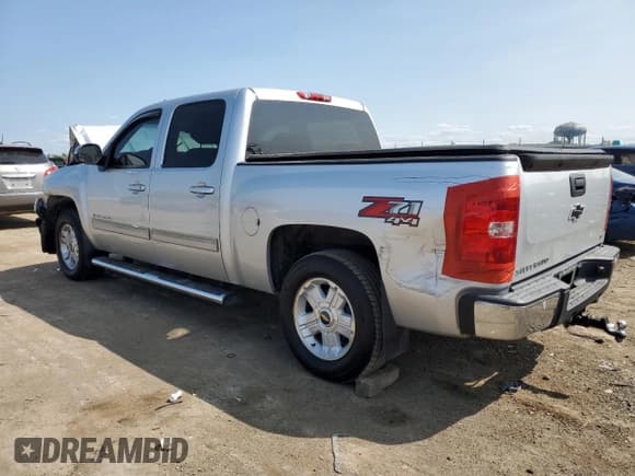 ✅ 2013 Chevrolet Silverado 1500 LT • VIN: 3GCPKSE72DG360964 • Лот: 68560284. Опубликован ранее на Copart с пробегом Не указан. Бесплатный доступ к архиву аукционных продаж из США и подробный отчёт об истории автомобиля на DreamBid. Изображение 2.