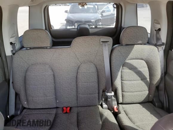 ✅ 2005 Ford Explorer XLS • VIN: 1FMZU62K55ZA33233 • Лот: 84243185. Опубликован ранее на Copart с пробегом 81 230 миль. Бесплатный доступ к архиву аукционных продаж из США и подробный отчёт об истории автомобиля на DreamBid. Изображение 10.