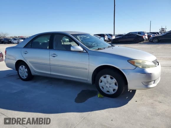 ✅ 2006 Toyota Camry STD • VIN: 4T1BE32K66U702055 • Лот: 43292525. Опубликован ранее на Copart с пробегом 200 712 миль. Бесплатный доступ к архиву аукционных продаж из США и подробный отчёт об истории автомобиля на DreamBid. Изображение 4.