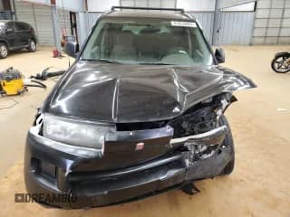 ✅ 2003 Saturn VUE • VIN: 5GZCZ23DX3S885604 • Lot: 41833025. Wystawiony na Copart z przebiegiem 239 138 mil. Bezpłatny archiwum sprzedaży aukcyjnych z USA i szczegółowy raport historii pojazdu na DreamBid. Zdjęcie 5.