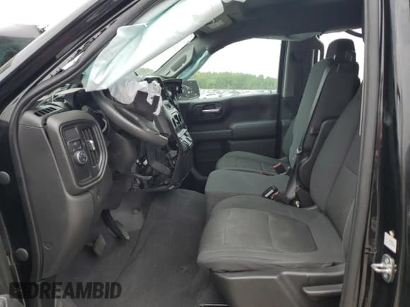 ✅ 2020 Chevrolet Silverado 1500 Custom • VIN: 3GCPWBEH4LG278326 • Lot: 66420314. Wystawiony na Copart z przebiegiem 47 464 mil. Bezpłatny archiwum sprzedaży aukcyjnych z USA i szczegółowy raport historii pojazdu na DreamBid. Zdjęcie 7.