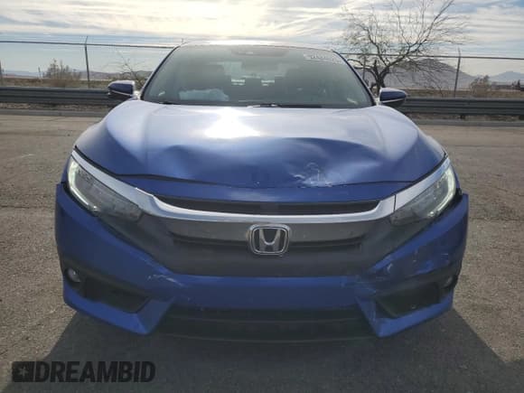 ✅ 2018 Honda Civic Touring • VIN: JHMFC1F9XJX022785 • Лот: 92484625. Опубликован ранее на Copart с пробегом 89 288 миль. Бесплатный доступ к архиву аукционных продаж из США и подробный отчёт об истории автомобиля на DreamBid. Изображение 5.