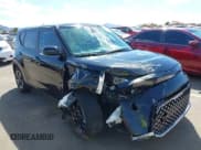 ✅ 2024 Kia Soul EX • VIN: KNDJ33AU6R7918810 • Lot: 43185442. Wystawiony na IAAI z przebiegiem 21 437 mil. Bezpłatny archiwum sprzedaży aukcyjnych z USA i szczegółowy raport historii pojazdu na DreamBid. Zdjęcie 6.