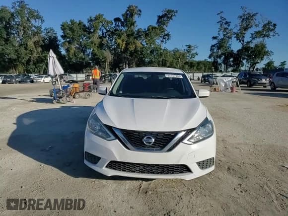 ✅ 2017 Nissan Sentra SR • VIN: 3N1AB7AP2HL719822 • Лот: 92157845. Опубликован ранее на Copart с пробегом 116 698 миль. Бесплатный доступ к архиву аукционных продаж из США и подробный отчёт об истории автомобиля на DreamBid. Изображение 14.