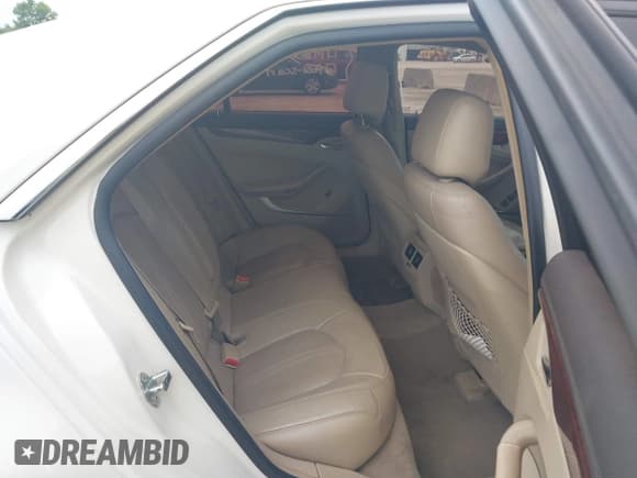 ✅ 2012 Cadillac CTS Luxury • VIN: 1G6DE5E55C0110439 • Lot: 42525930. Listed on IAAI with 140,328 mi. Free auction sales archive from the USA and detailed vehicle history report at DreamBid. Image 8.