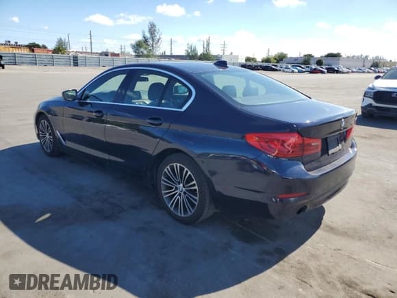 ✅ 2019 BMW 5 Series 530i • VIN: WBAJA5C50KBX87882 • Lot: 93598575. Listed on Copart with 100,080 mi. Free auction sales archive from the USA and detailed vehicle history report at DreamBid. Image 2.