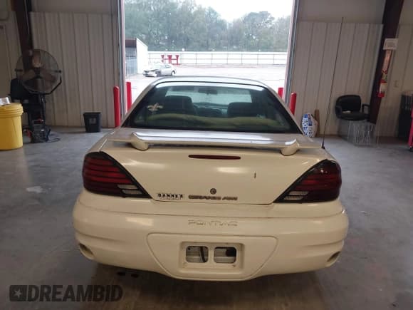 ✅ 2004 Pontiac Grand Am SE1 • VIN: 1G2NF52EX4C251417 • Лот: 43844833. Опубликован ранее на IAAI с пробегом 178 802 миль. Бесплатный доступ к архиву аукционных продаж из США и подробный отчёт об истории автомобиля на DreamBid. Изображение 14.