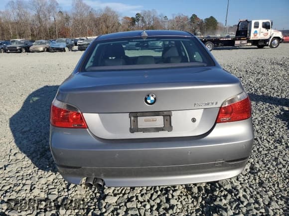 ✅ 2004 BMW 5 Series 530i • VIN: WBANA73554B057529 • Лот: 93409255. Опубликован ранее на Copart с пробегом 169 422 миль. Бесплатный доступ к архиву аукционных продаж из США и подробный отчёт об истории автомобиля на DreamBid. Изображение 6.