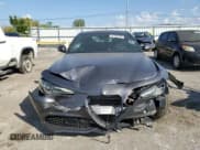 ✅ 2022 Alfa Romeo Giulia Ti • VIN: ZARFANBN4N7655165 • Lot: 85130545. Wystawiony na Copart z przebiegiem 37 390 mil. Bezpłatny archiwum sprzedaży aukcyjnych z USA i szczegółowy raport historii pojazdu na DreamBid. Zdjęcie 5.
